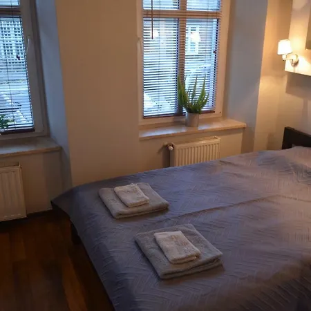 Apartment Silver